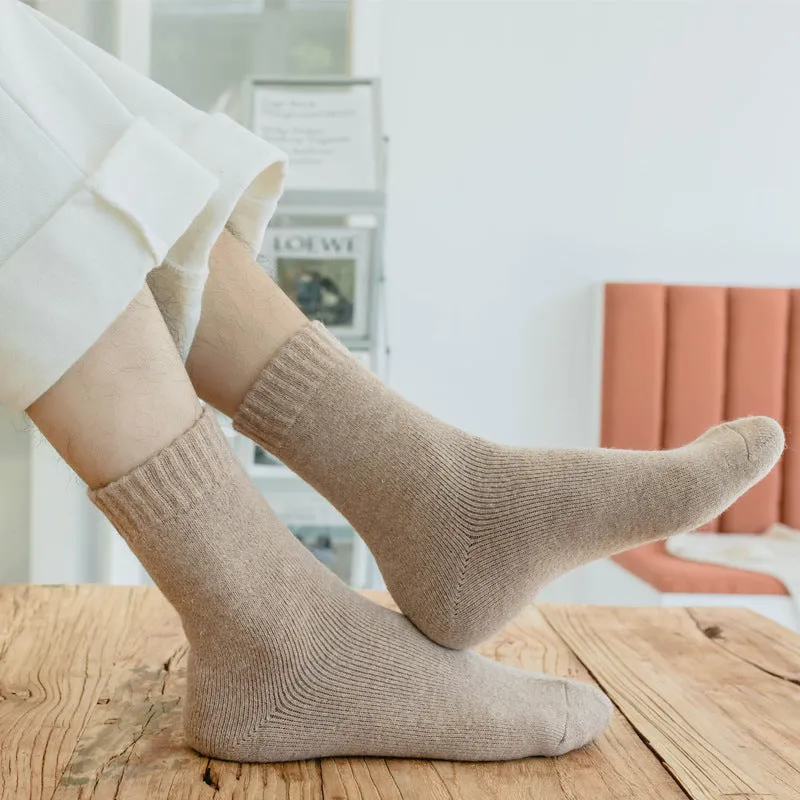 5 pairs men's and women's mid-tube thickened and velvet solid color wool socks