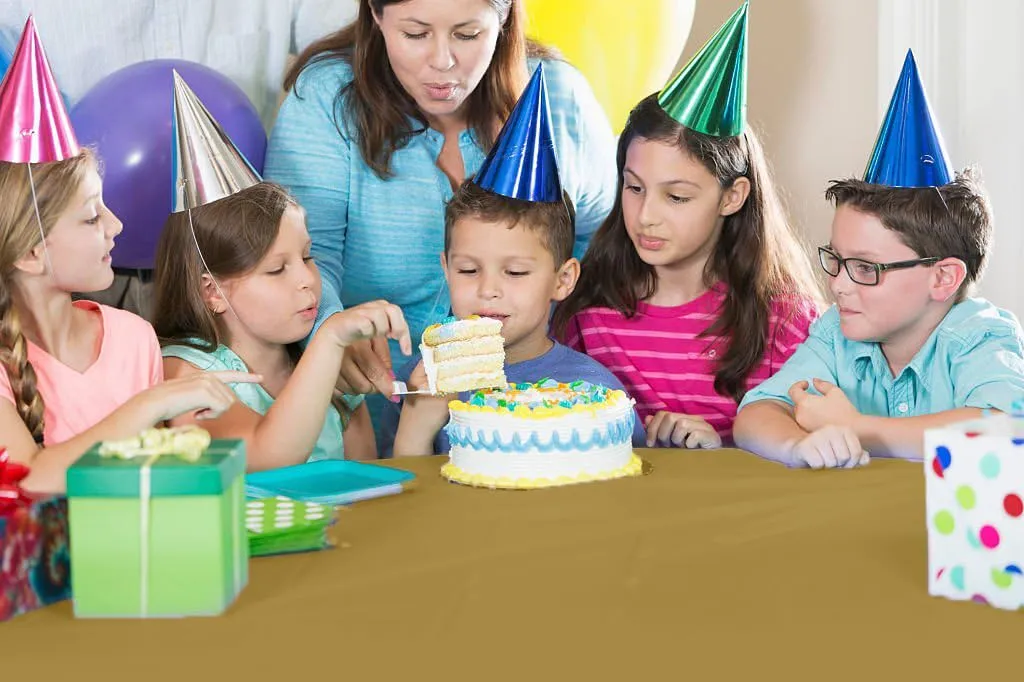 54 In. x 100 Ft. Cut To Size Table Roll | Gold