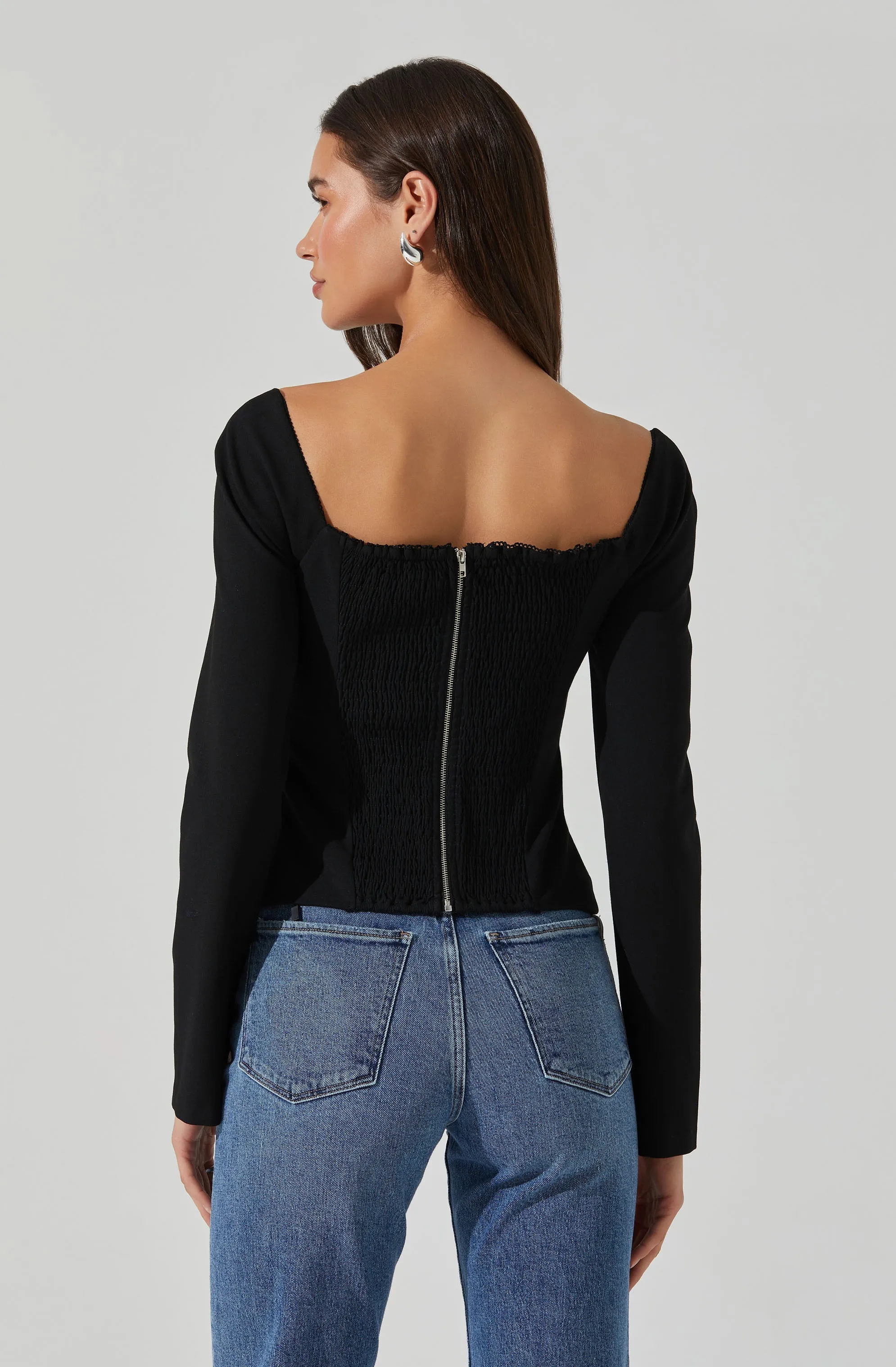 ASTR THE LABEL Whitley Peekaboo Contrast Top