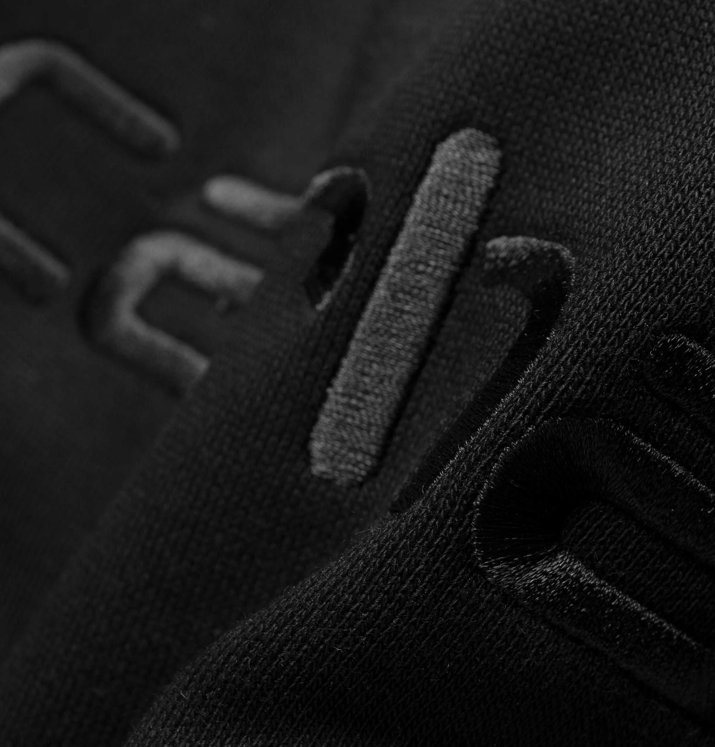 Carhartt WIP Hooded Carhartt Sweatshirt – Black/Black
