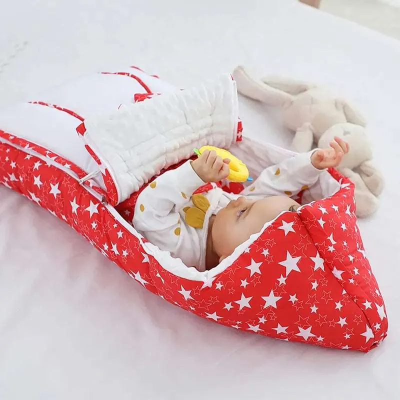 Christmas Gift: Cozy Baby Sleeping Bags for Winter Warmth