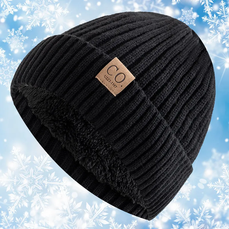 FurCozy | Warm Hat with Faux Fur Lining