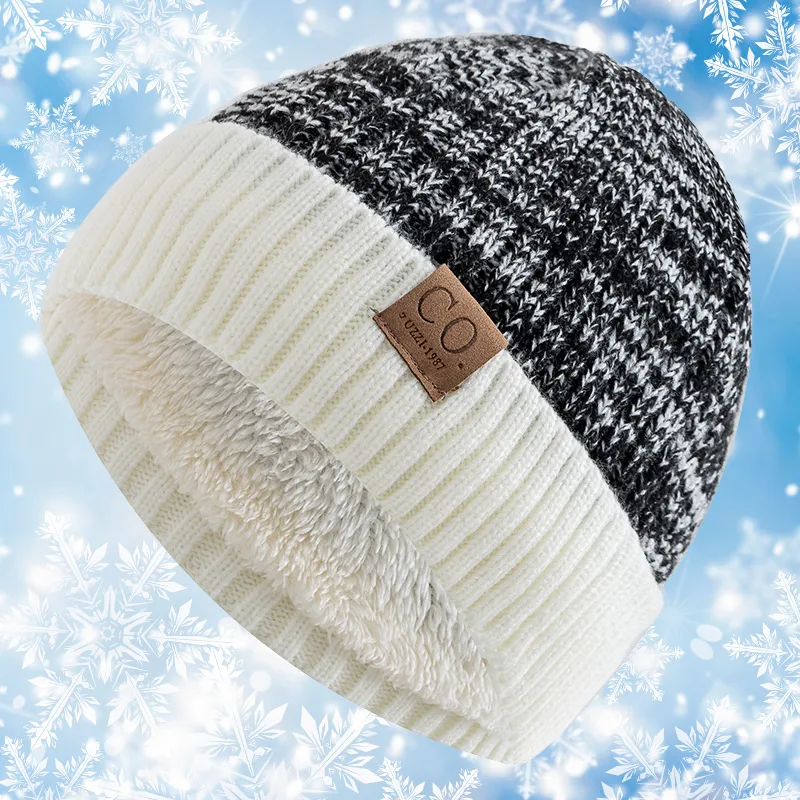 FurCozy | Warm Hat with Faux Fur Lining