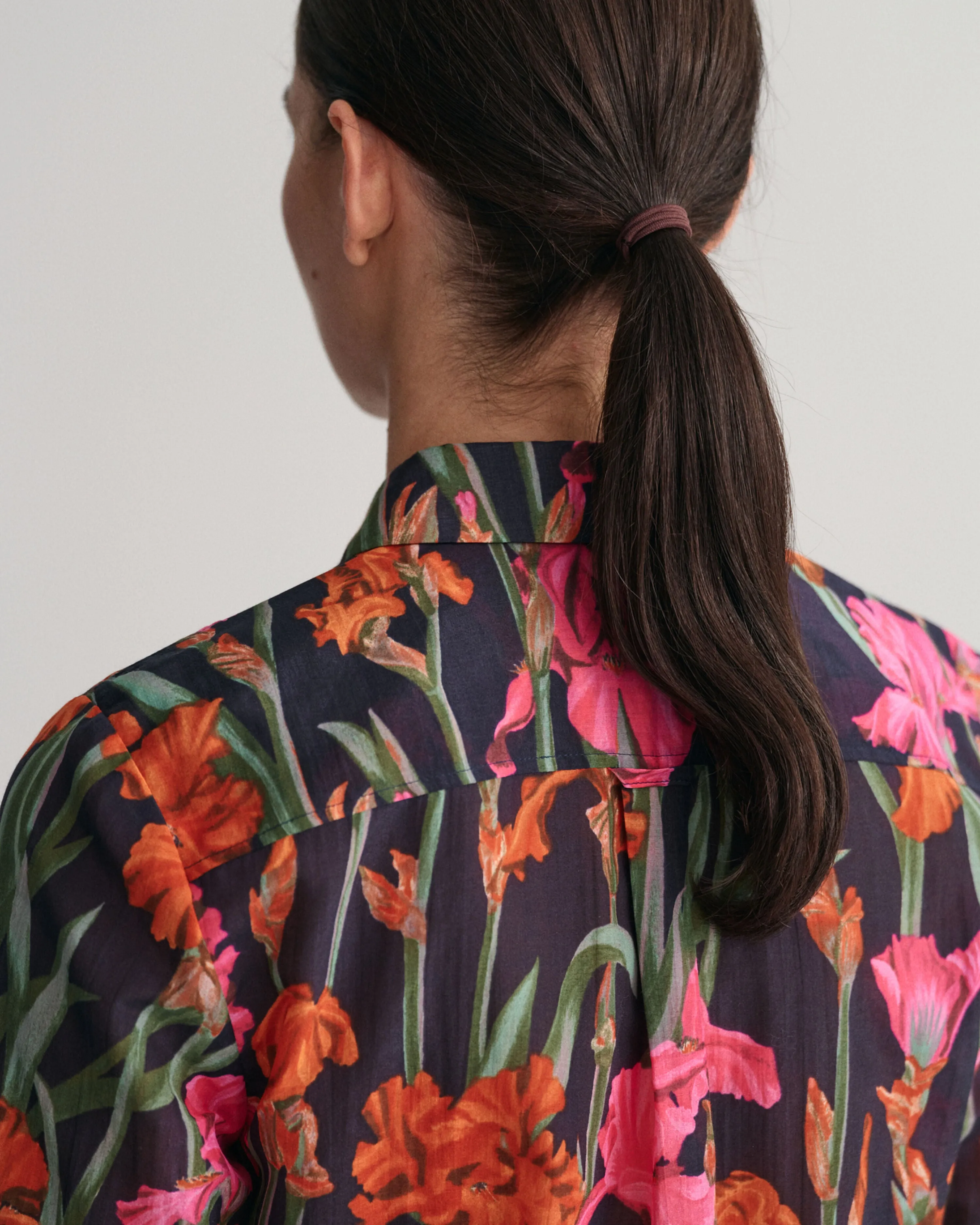 GANT Regular Fit Iris Print Cotton Silk Shirt 0199