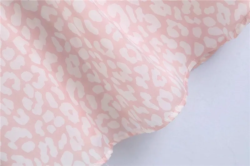 LOOSE BLOUSE