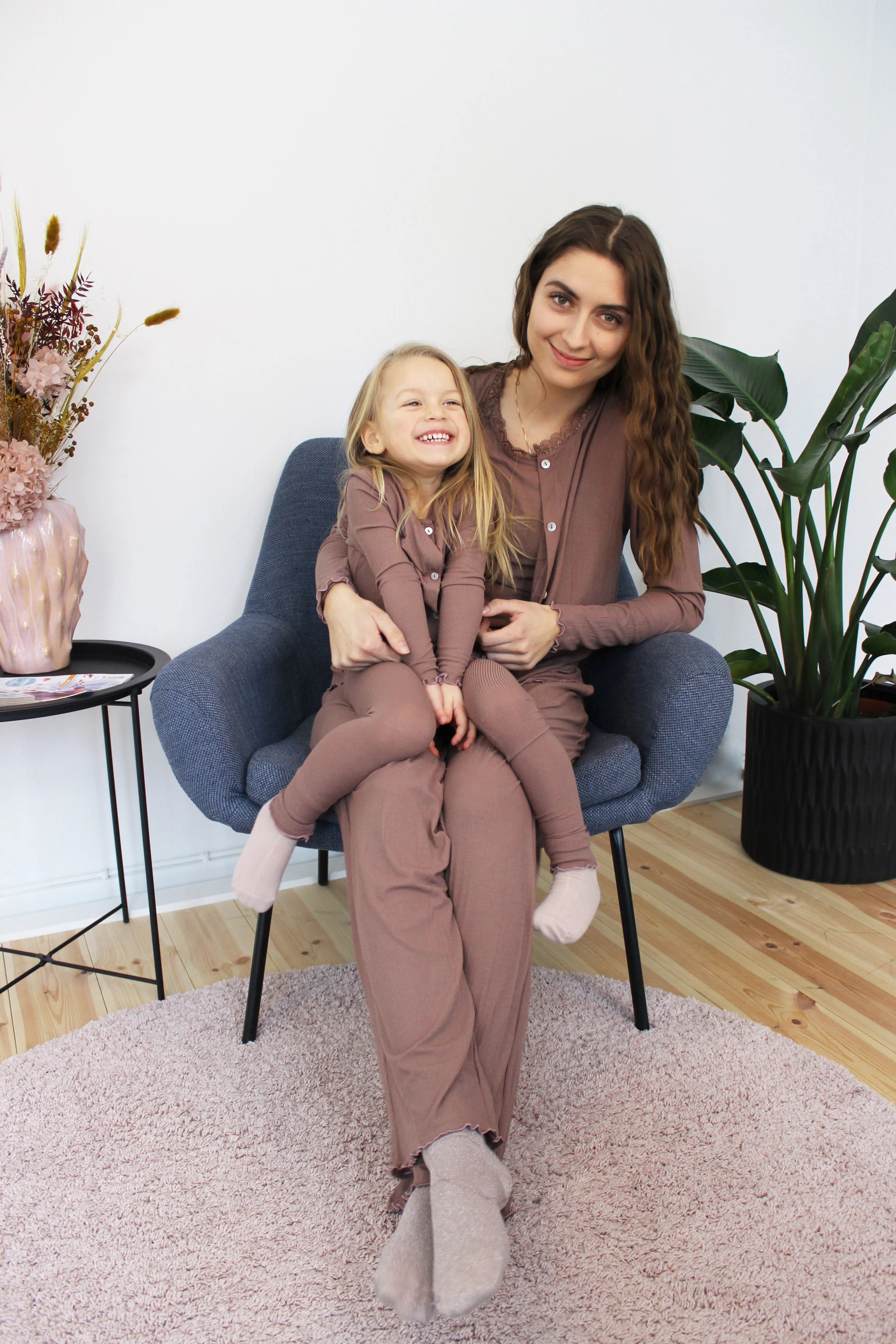 NATALIA-LEGGINGS-KIDS - LIGHT BROWN