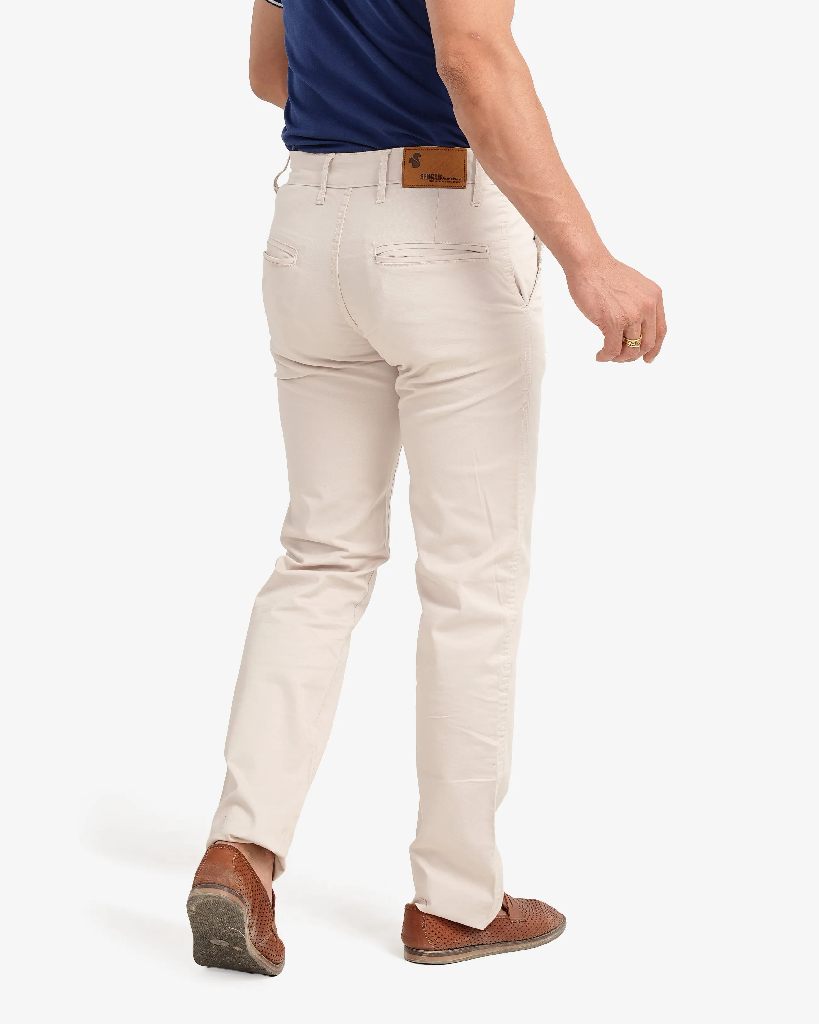Soft gabardine Pants .