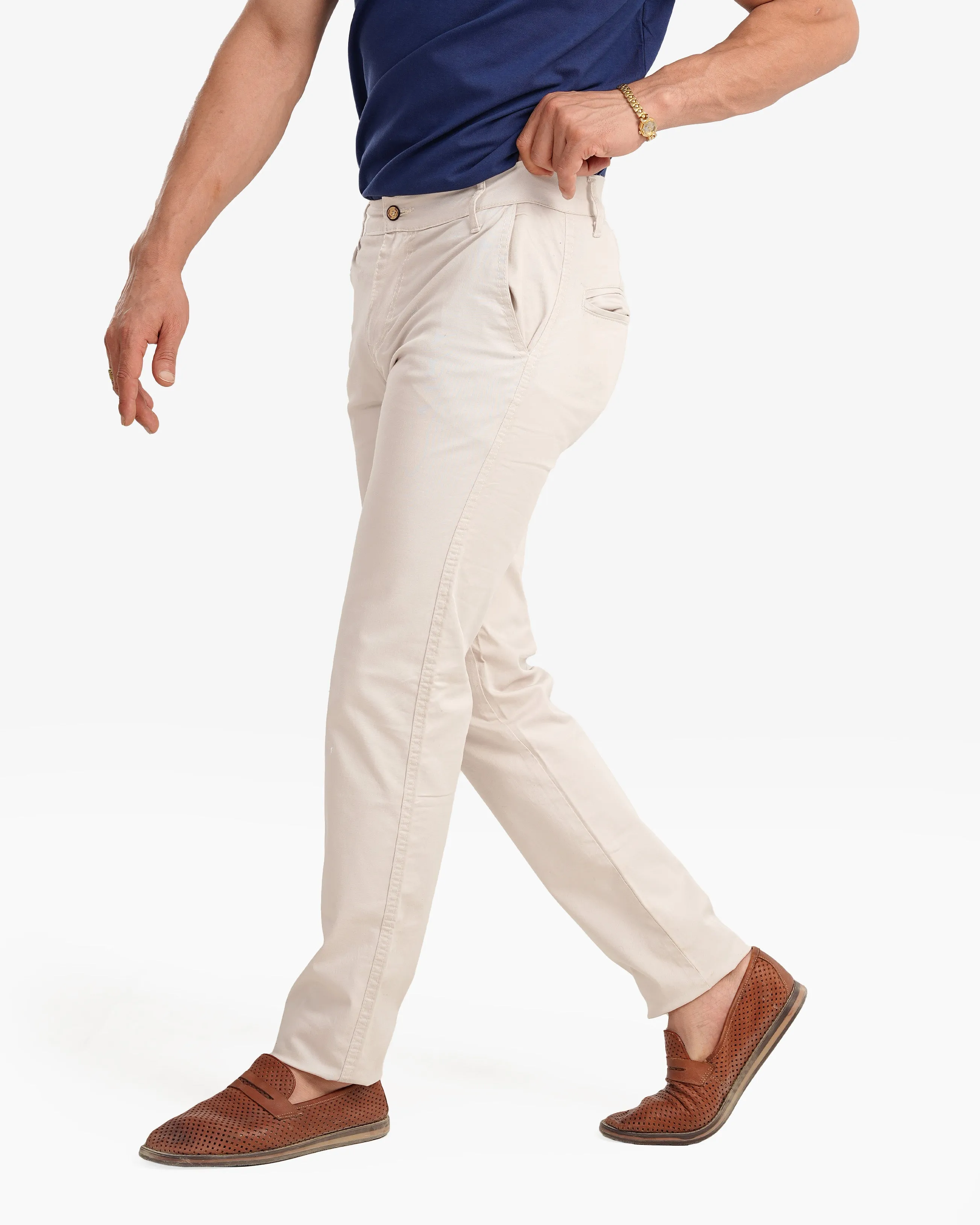 Soft gabardine Pants .