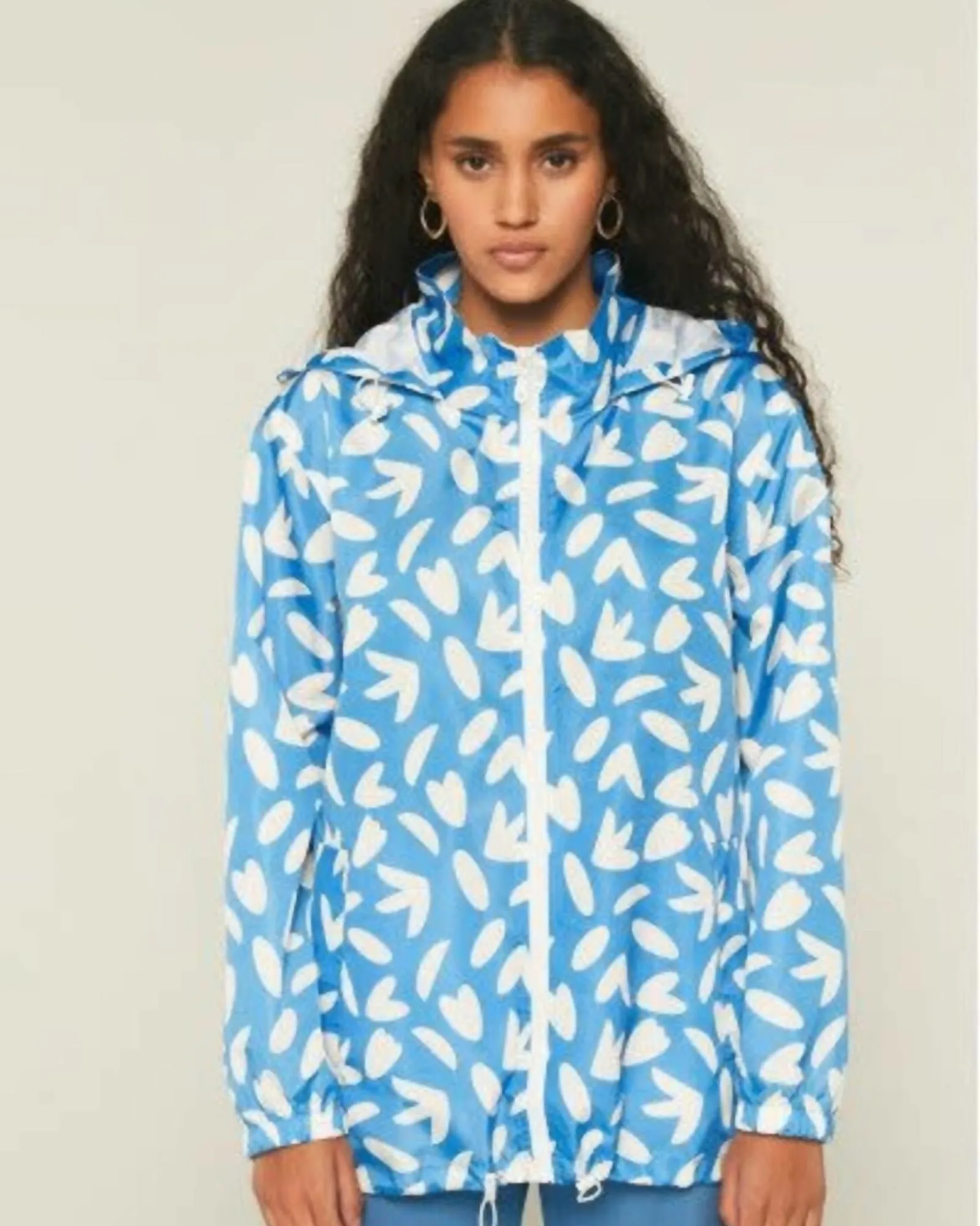 Women'S Athens Windbreaker Jacket in Blue Floral Petal | Blue Floral Petal